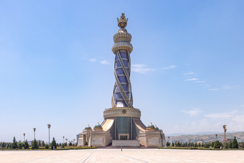The spectacular Istiklol (Independence) Monument, located inside the sprawling ⁠Istiklol Square complex in central Dushanbe.